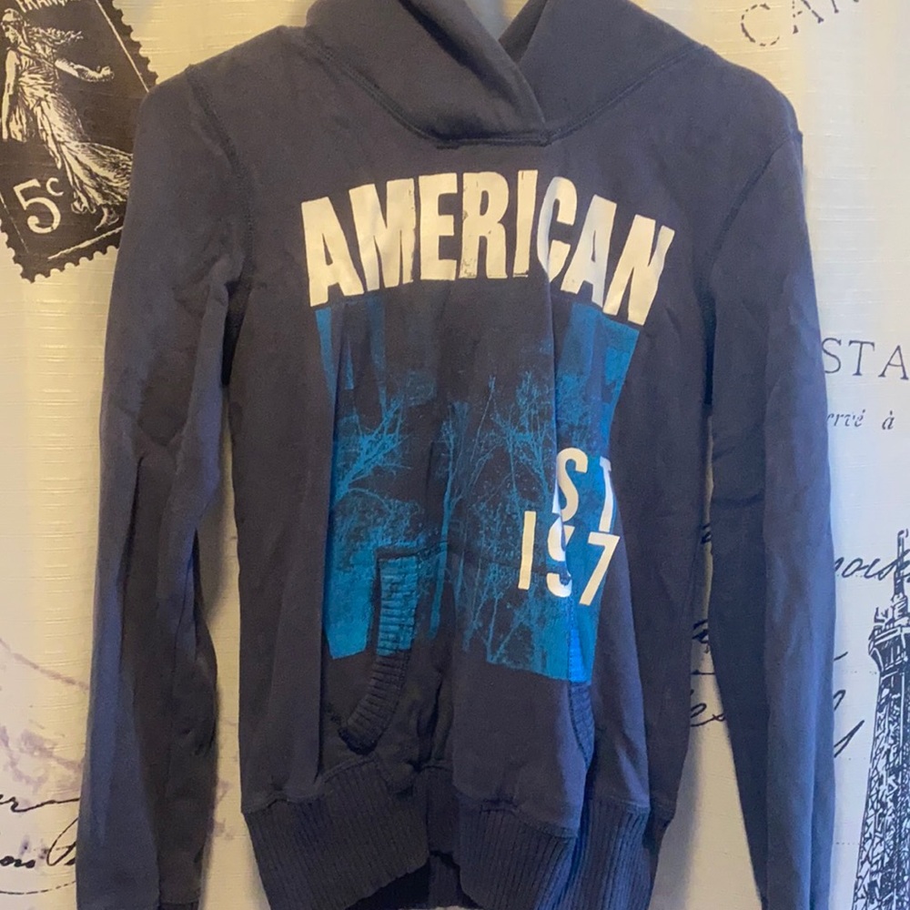 American Eagle small hoody